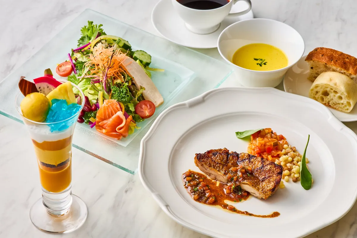 ホテルメトロポリタン池袋 オーヴェストの初夏ランチイメージ