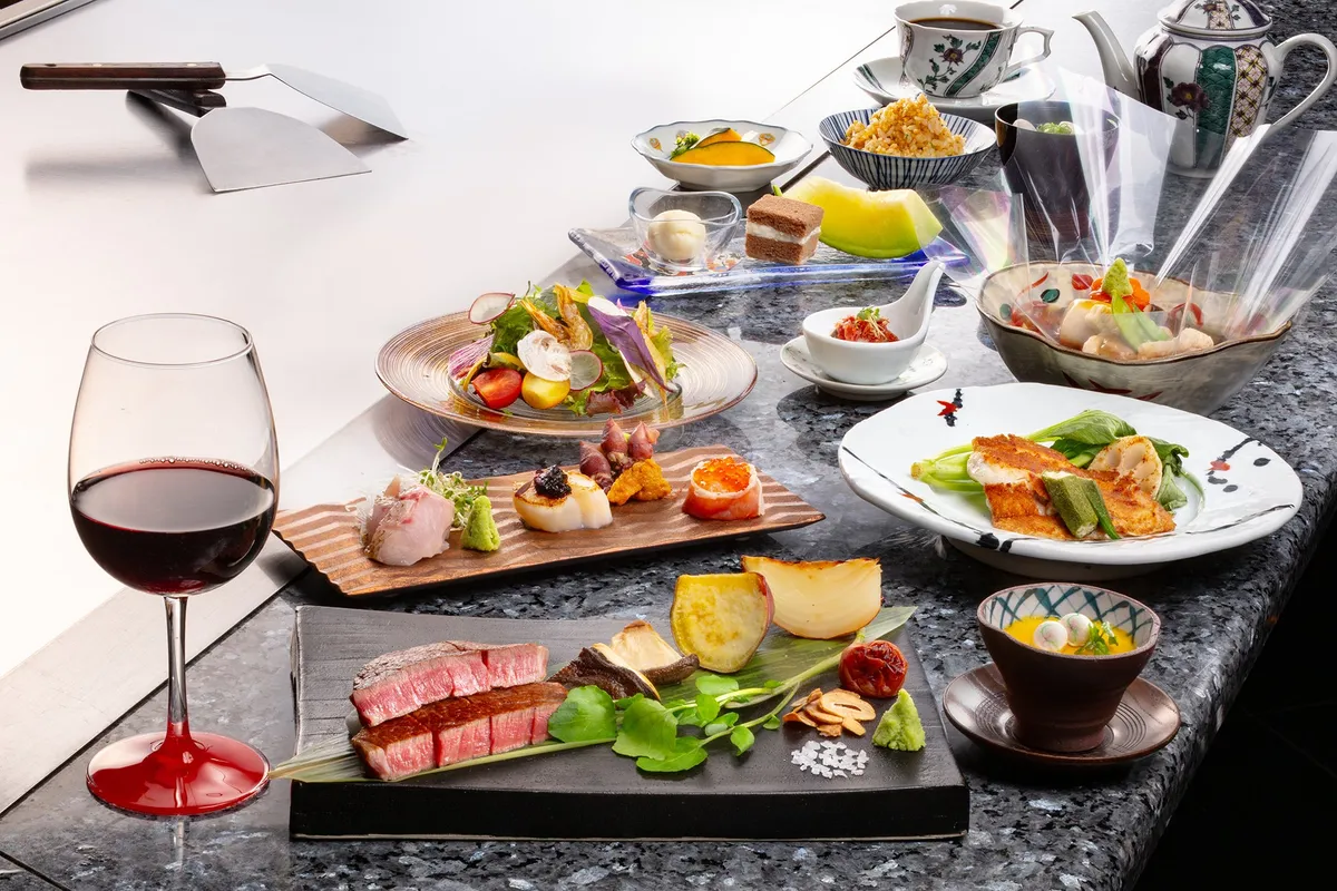 能登牛とのどぐろを楽しめる鉄板会席のフルコース