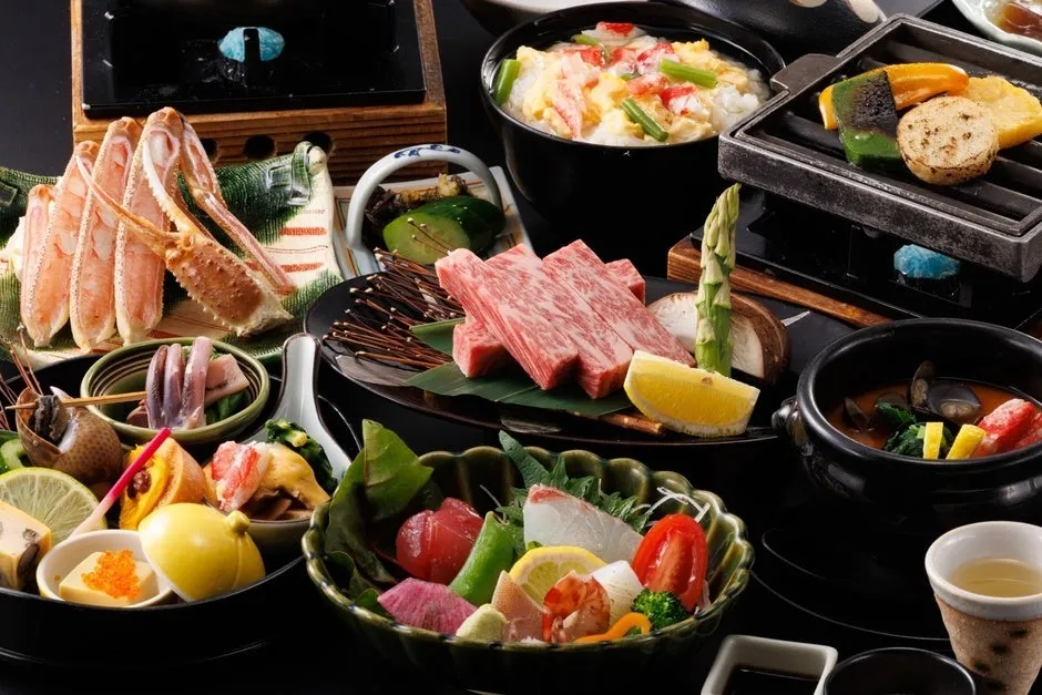 鳥取の旬を凝縮した豪華な会席料理