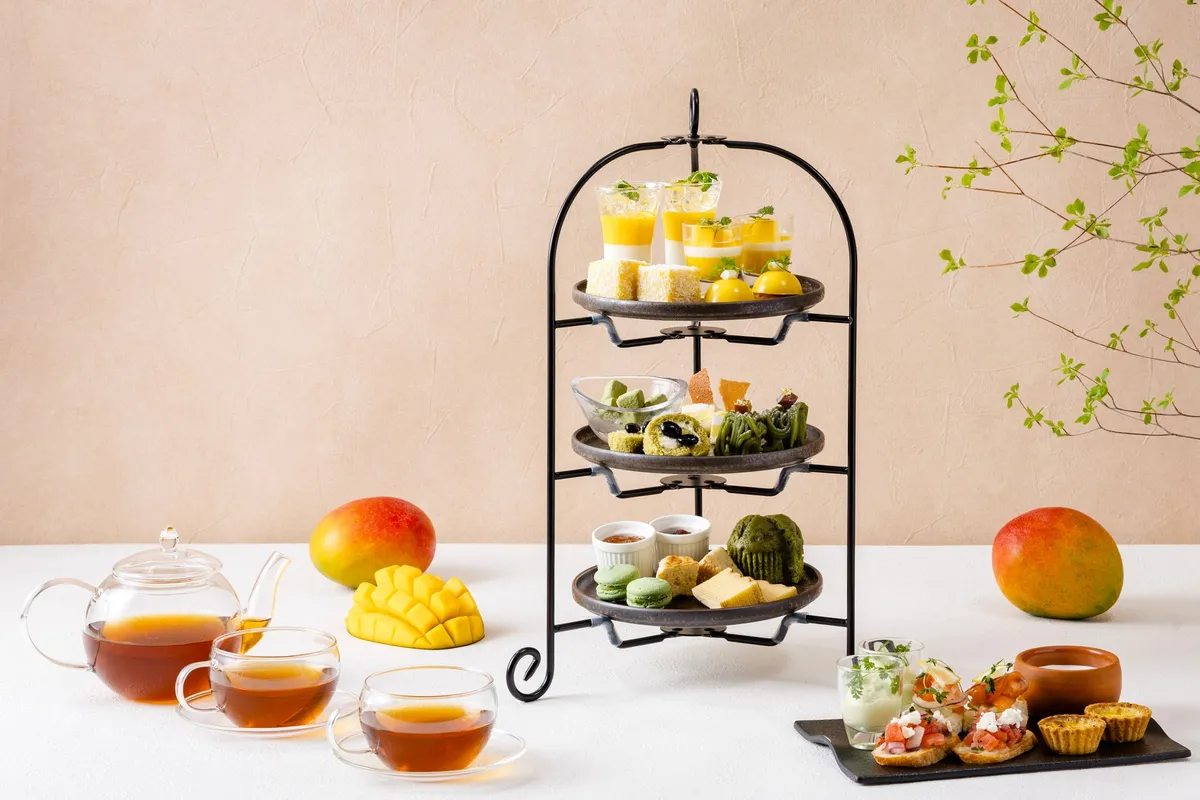 宮崎県産マンゴーと抹茶のアフタヌーンティー全景