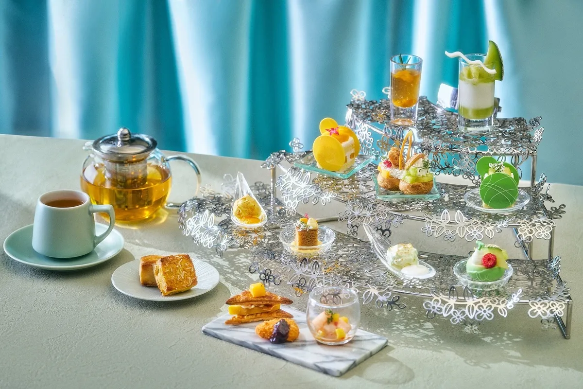 ヒルトン東京お台場のマンゴー・メロン アフタヌーンティー全景