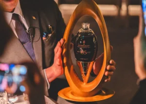 世界限定151本、1杯30万円の奇跡。bar hotel箱根香山で「グレングラント65年」を嗜む至福の夜