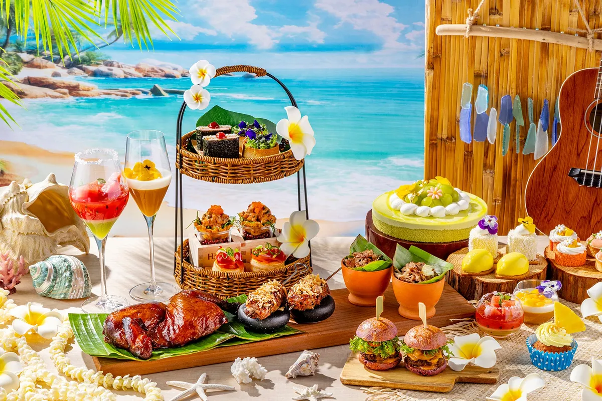 豪華なハワイアン・ミートアフタヌーンティーの全景