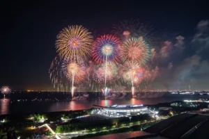 ホテルニューオータニ幕張で至福の夏を。約2万発が夜空を彩る「幕張ビーチ花火フェスタ2026」鑑賞宿泊プランが登場