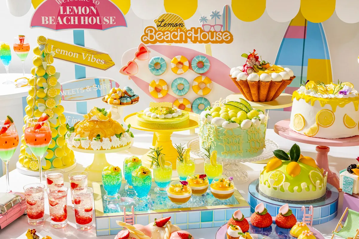 パステルカラーのスイーツディスプレイ