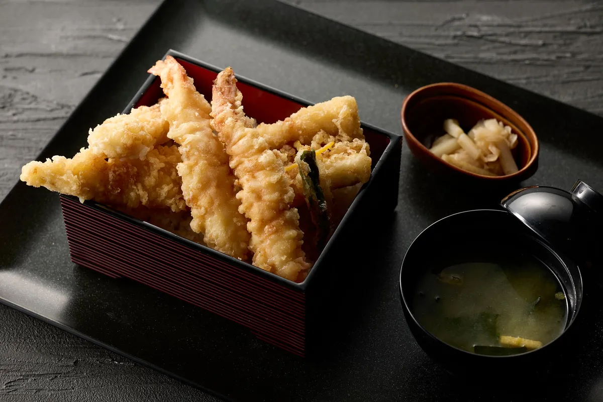 金子半之助監修の江戸前天丼