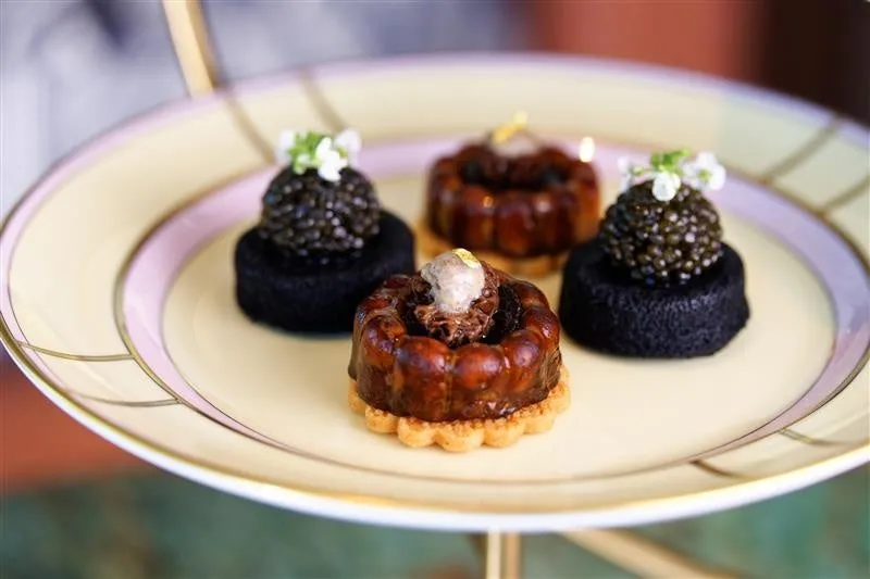 繊細な技が光るスイーツの数々