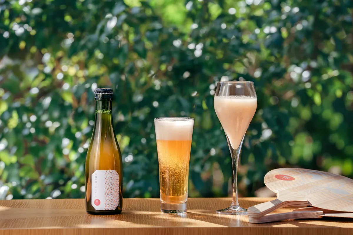 界オリジナルの湯上がりビールと冷やし甘酒