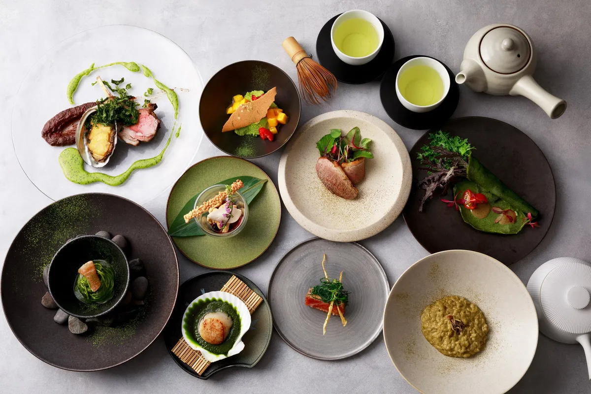 八女茶をテーマにしたビュッフェ料理のラインナップ