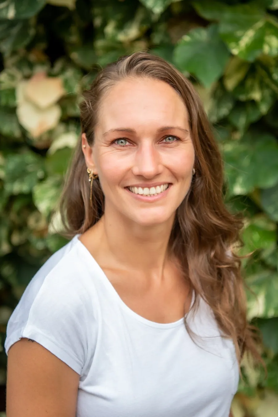 笑顔でワークショップをリードする専門トレーナーのセリーヌ・ヴァダム氏