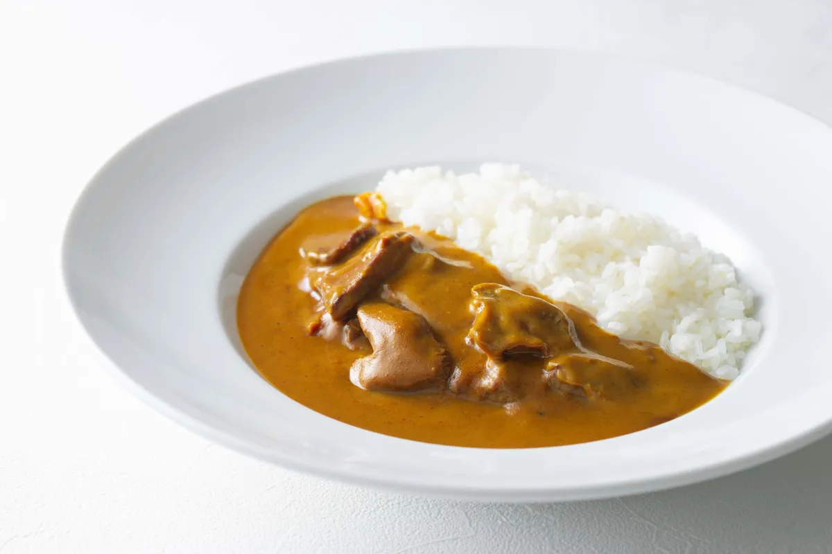 3日間かけて仕込まれる伝統のビーフカレー