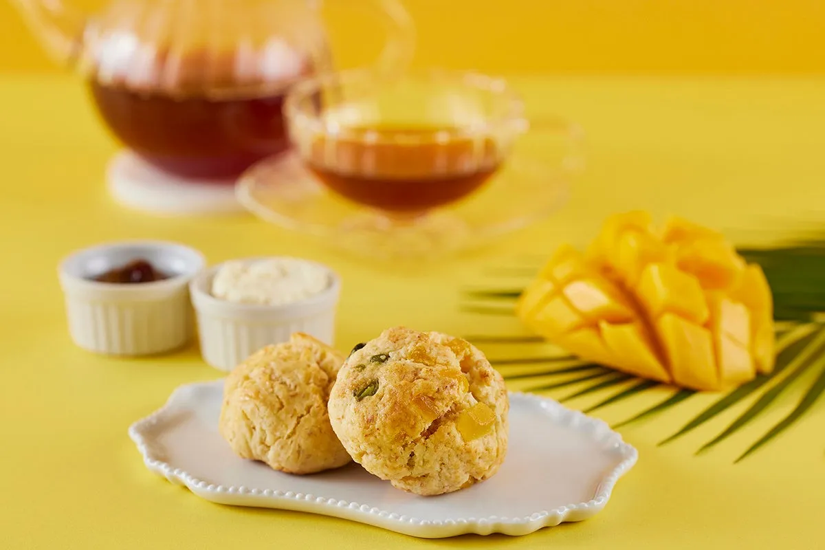 自家製スコーンとジャム