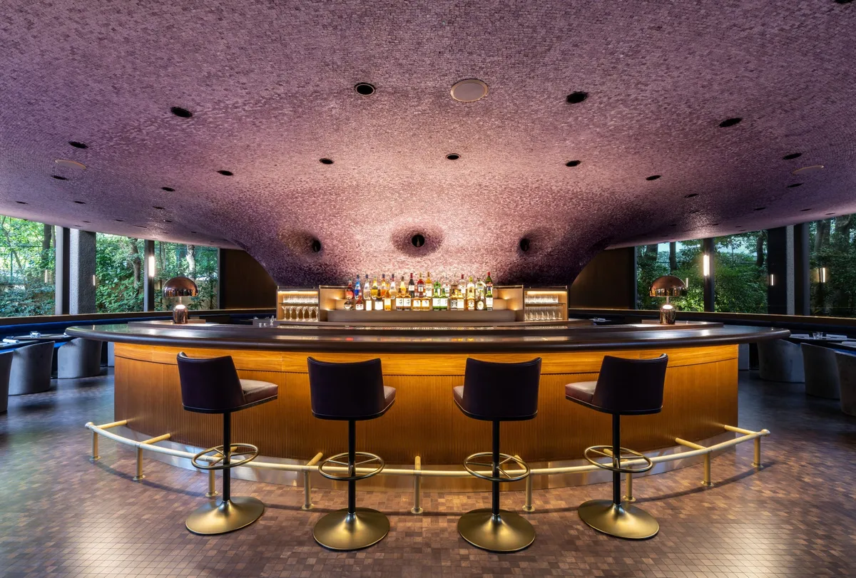 洗練されたレストランのインテリア