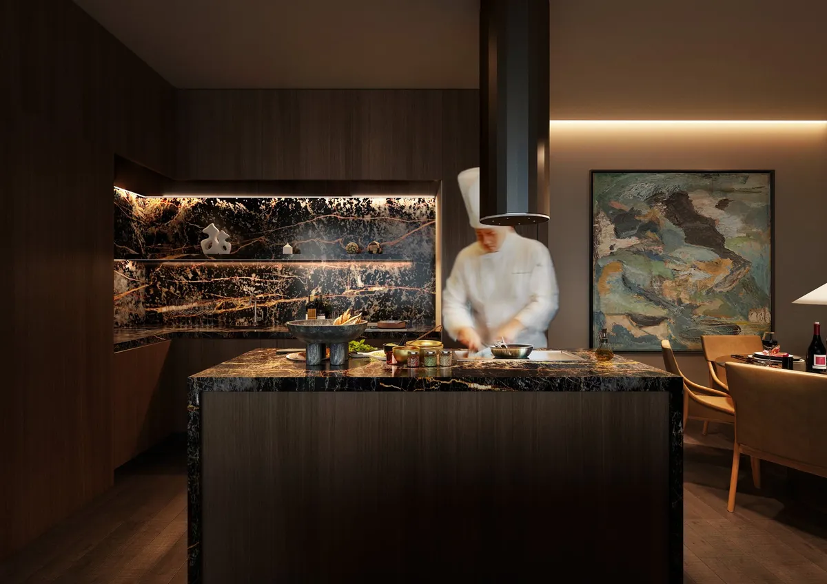 専属シェフが目の前で腕を振るう鉄板付きのアイランドキッチン