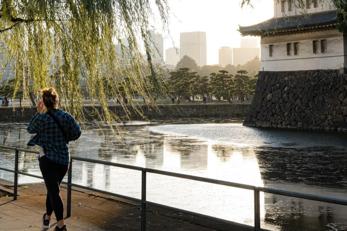 皇居周辺でのジョギング風景