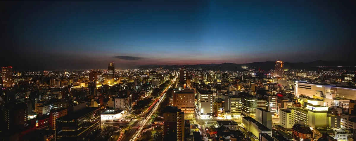 23階から望む広島市街の美しいパノラマ夜景