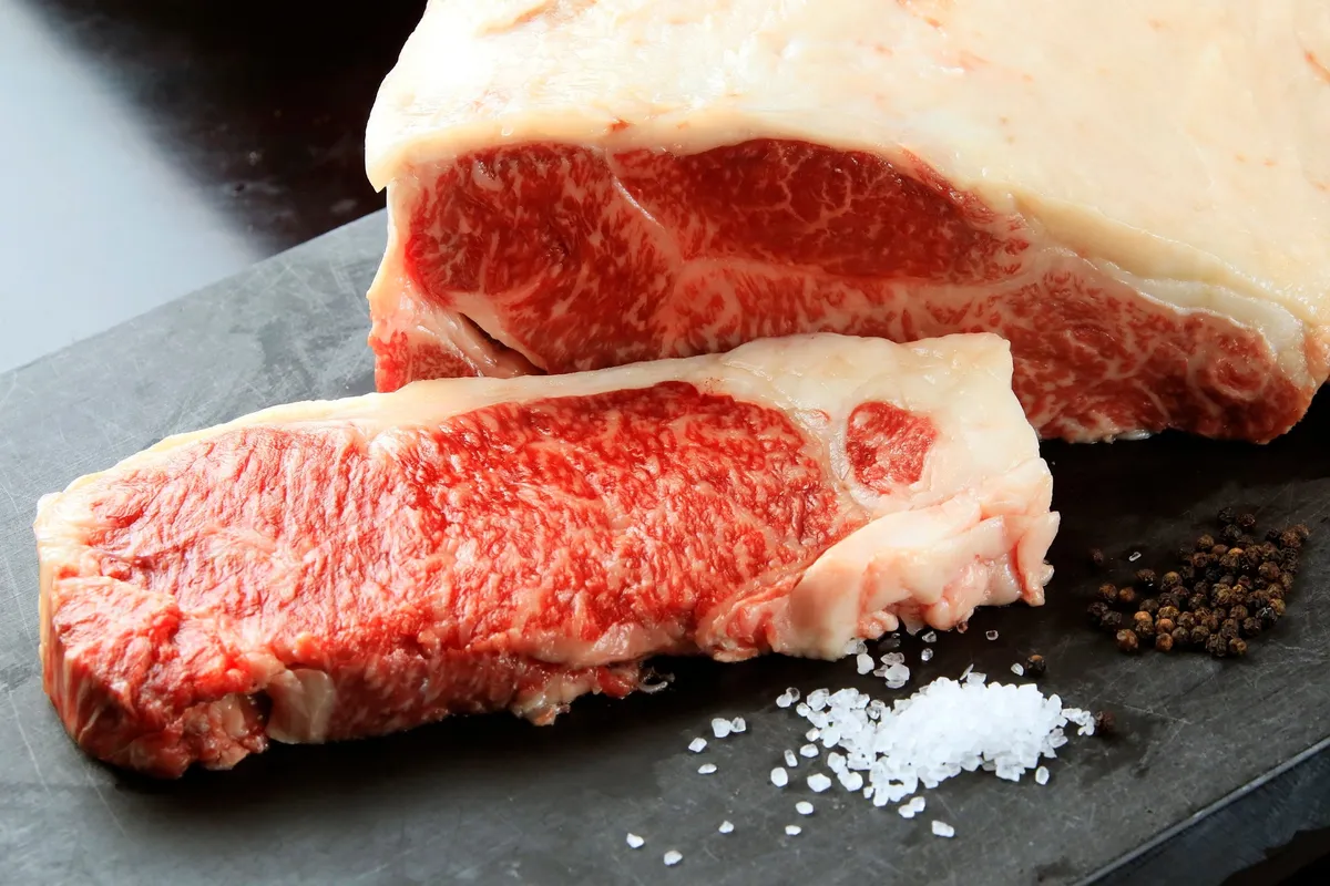 箱根西麓牛の塊肉