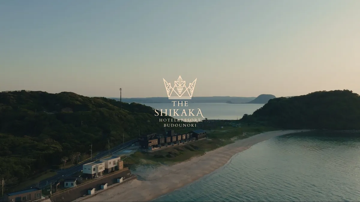 糸島・鹿家の海岸線に佇むTHE SHIKAKAの外観