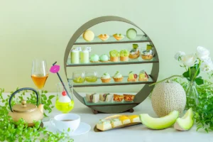 フォションホテル京都で旬のメロンを味わい尽くす。8月12日より「メロンサマーアフタヌーンティー」を開催