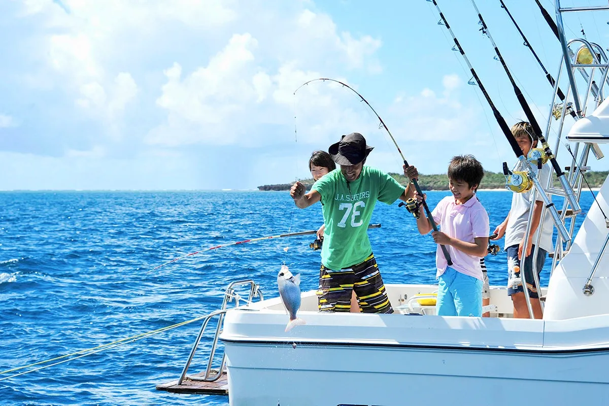 家族で楽しむ海釣り体験