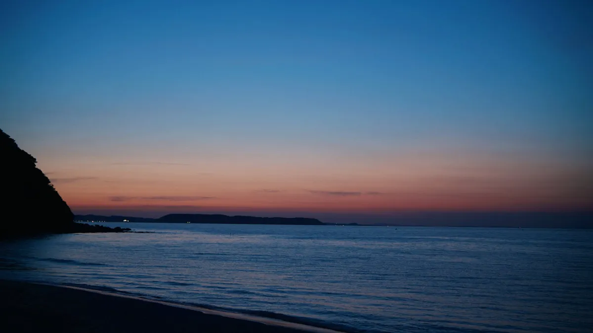 客室から望む玄界灘の美しい夕景