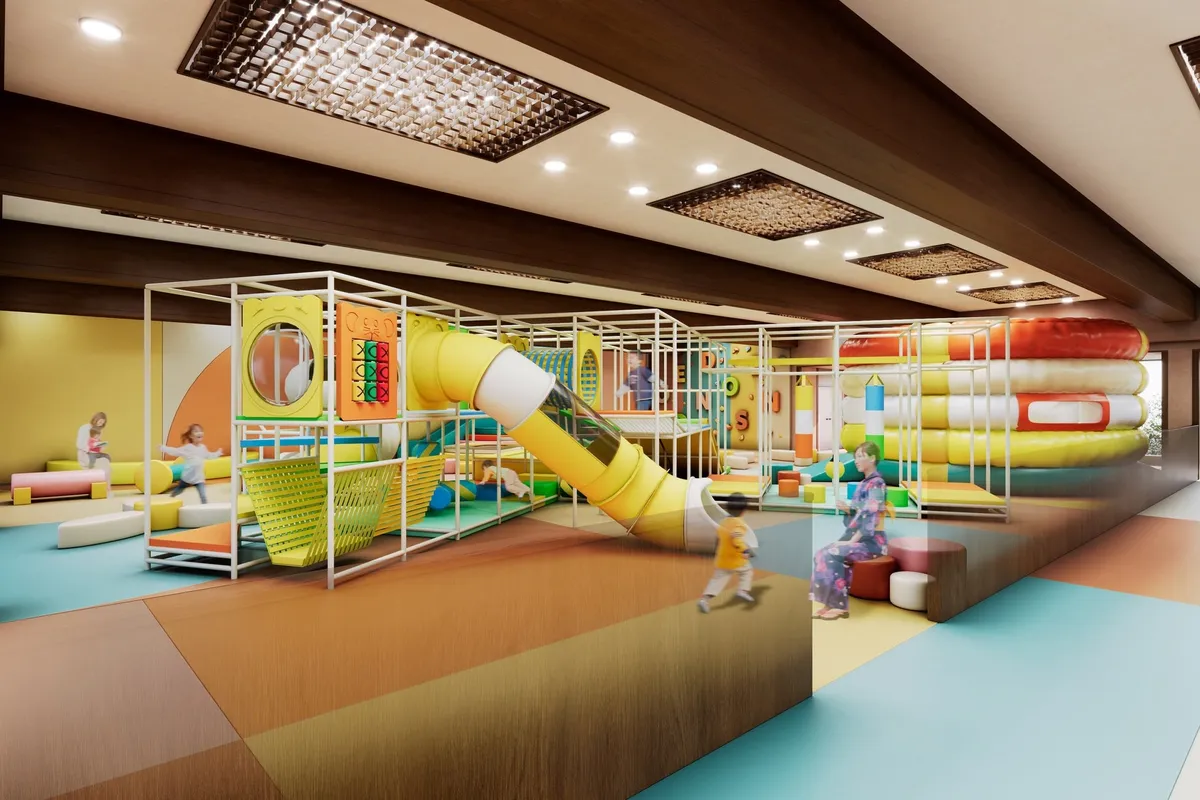 カラフルな遊具が揃う新設の屋内キッズパーク