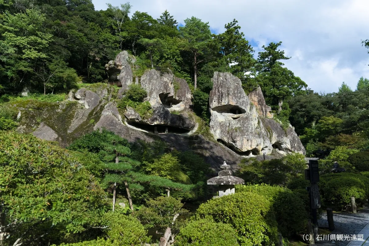 那谷寺の奇岩遊仙境