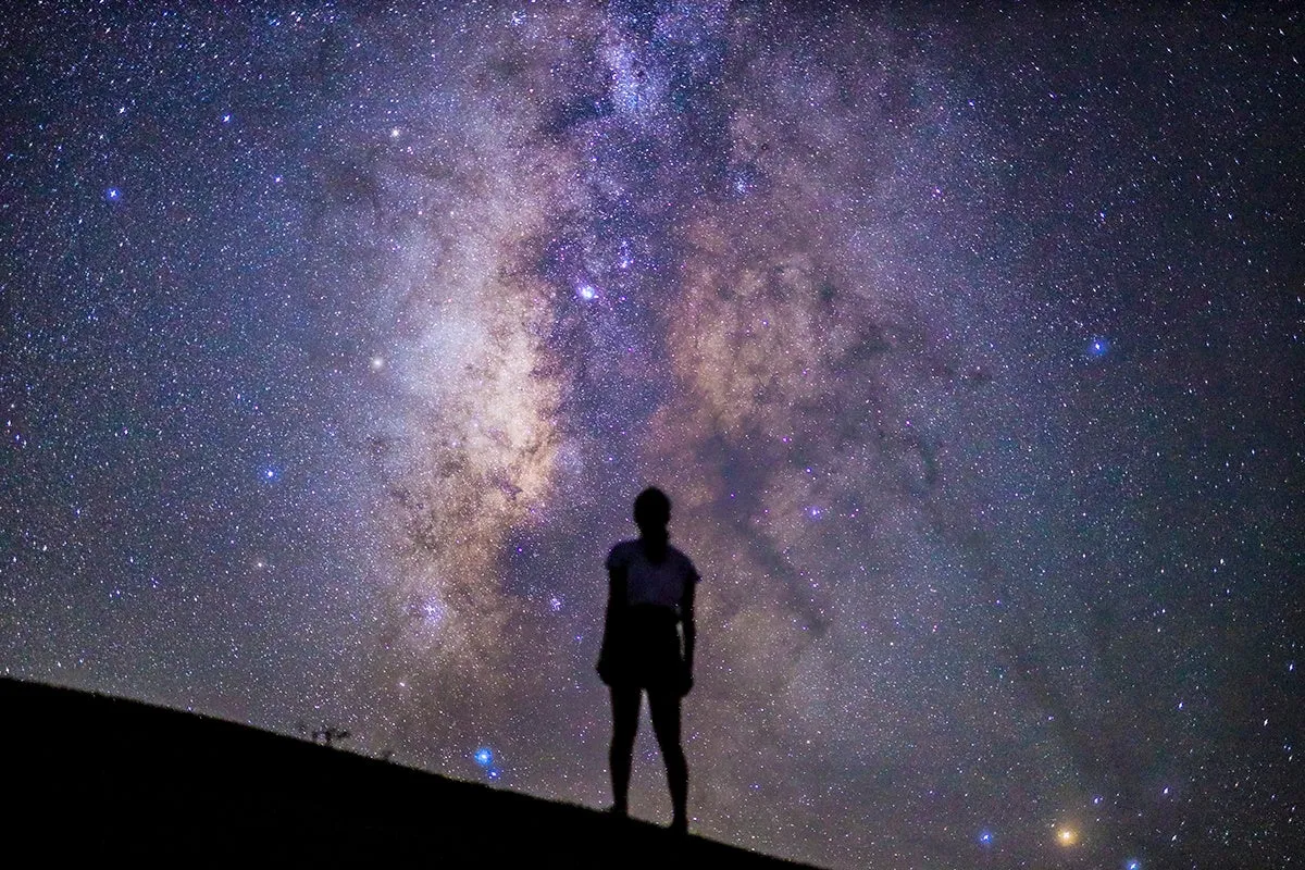 夜空に輝く天の川