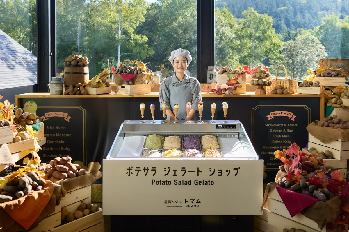 ポテサラジェラートショップのカウンター