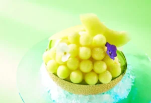 ホテル日航大阪で贅沢なかき氷タイム！メロン1玉を丸ごと味わう究極の夏スイーツが登場
