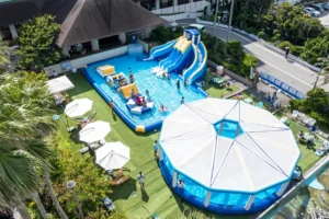 「三日月シーパークホテル安房鴨川」に巨大水遊び場が登場！宿泊者限定で無料開放の夏がやってくる
